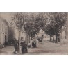 CHATEAUNEUF DE GADAGNE - PLACE DE LA PASTIERE - ANIMATION - CARTE NON CIRCULEE.