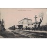 CADENET - LA GARE - LOCOMOTIVE - ANIMATION - CARTE DATEE DE 1907.
