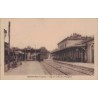 CARPENTRAS - QUAI DE LA GARE DE VOYAGEURS - CARTE DATEE DE 1926.