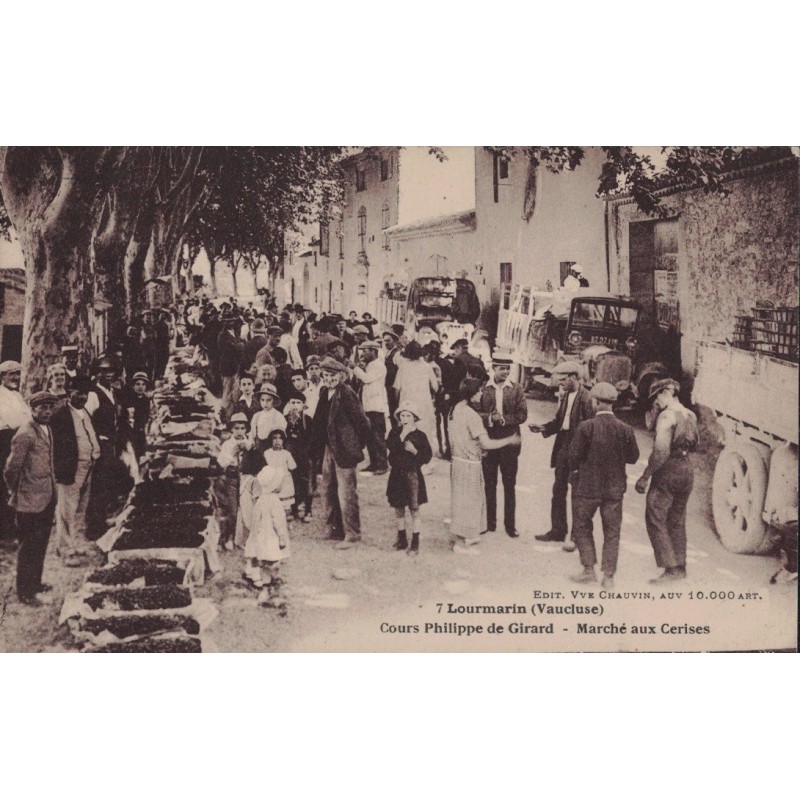 LOURMARIN - COURS¨PHILIPPE DE GIRARD - MARCHE AUX CERISES - BELLE ANIMATION - CARTE NON CIRCULEE.
