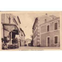 BONNIEUX - PLACE DU 4...