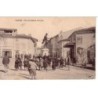 CADENET - LA PLACE DU TAMBOUR D'ARCOLE - FROISSURE SUR LE HAUT - CARTE DATEE DE 1907.