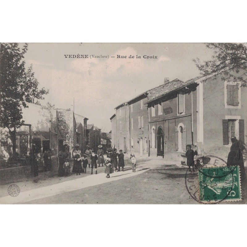 copy of copy of copy of copy of copy of copy of VEDENE - LE MONUMENT AUX MORTS - CONTRUCTEUR: GENIN - CARTE NON CIRCULEE.