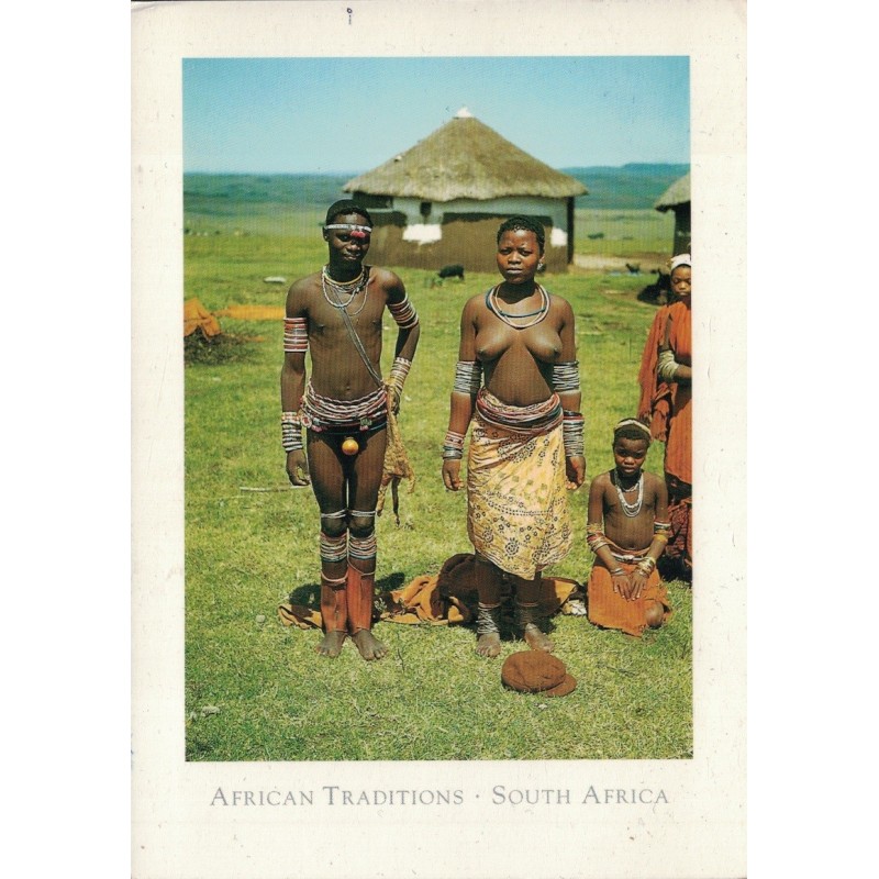 FEMME - SEINS NUS - AFRIQUE DU SUD.