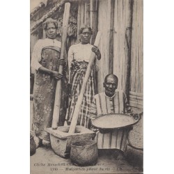 MADAGASCAR - MALGACHES...