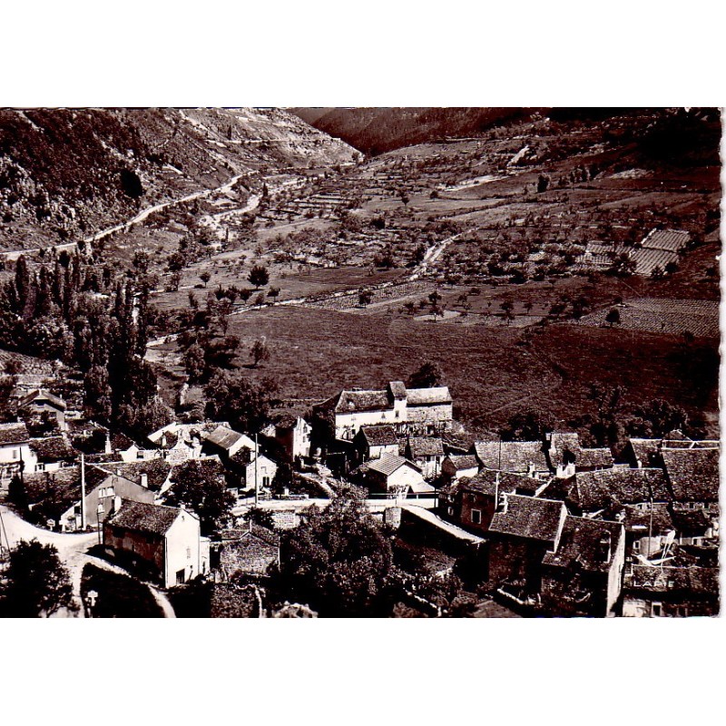 MOLINES - LE VILLAGE - ENVIRON D'ISPAGNAC - VUE AERIENNE - CARTE DATEE DE 1965.