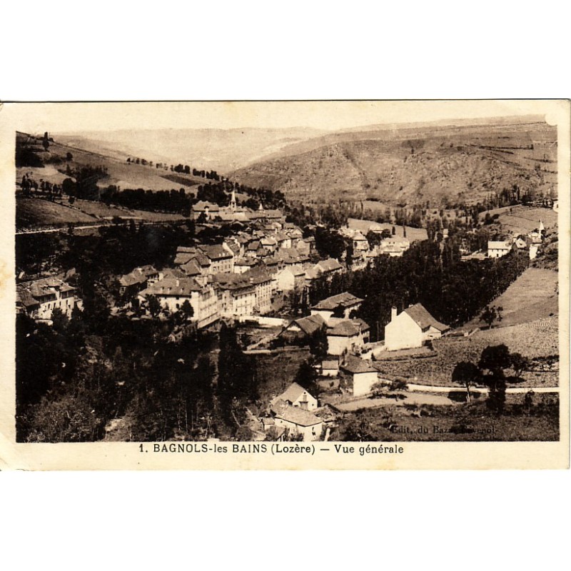 BAGNOLS LES BAINS - VUE GENERALE - CARTE AVEC TEXTE.