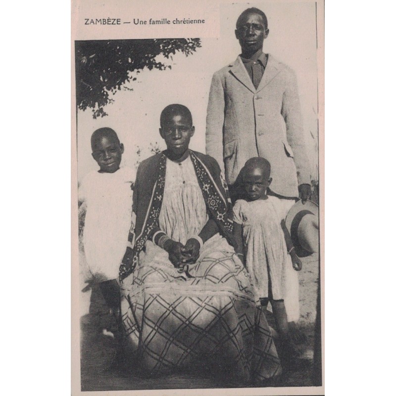 ZAMBEZE - UNE FAMILLE CHRETIENNE - CARTE POSTALE NEUVE.